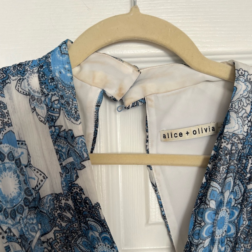 Alice + Olivia Blue and White Maxi Dress - Picture 9 of 9
